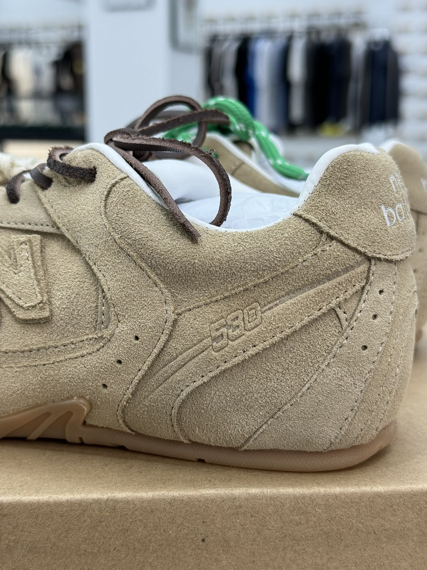  Miumiu x New Balance 缪缪 NB530 低筒 平底 复古跑鞋 休闲鞋 板鞋 运动鞋  男鞋 女鞋 波鞋 米棕色 5E165E_Z5O_F0379_F_D005