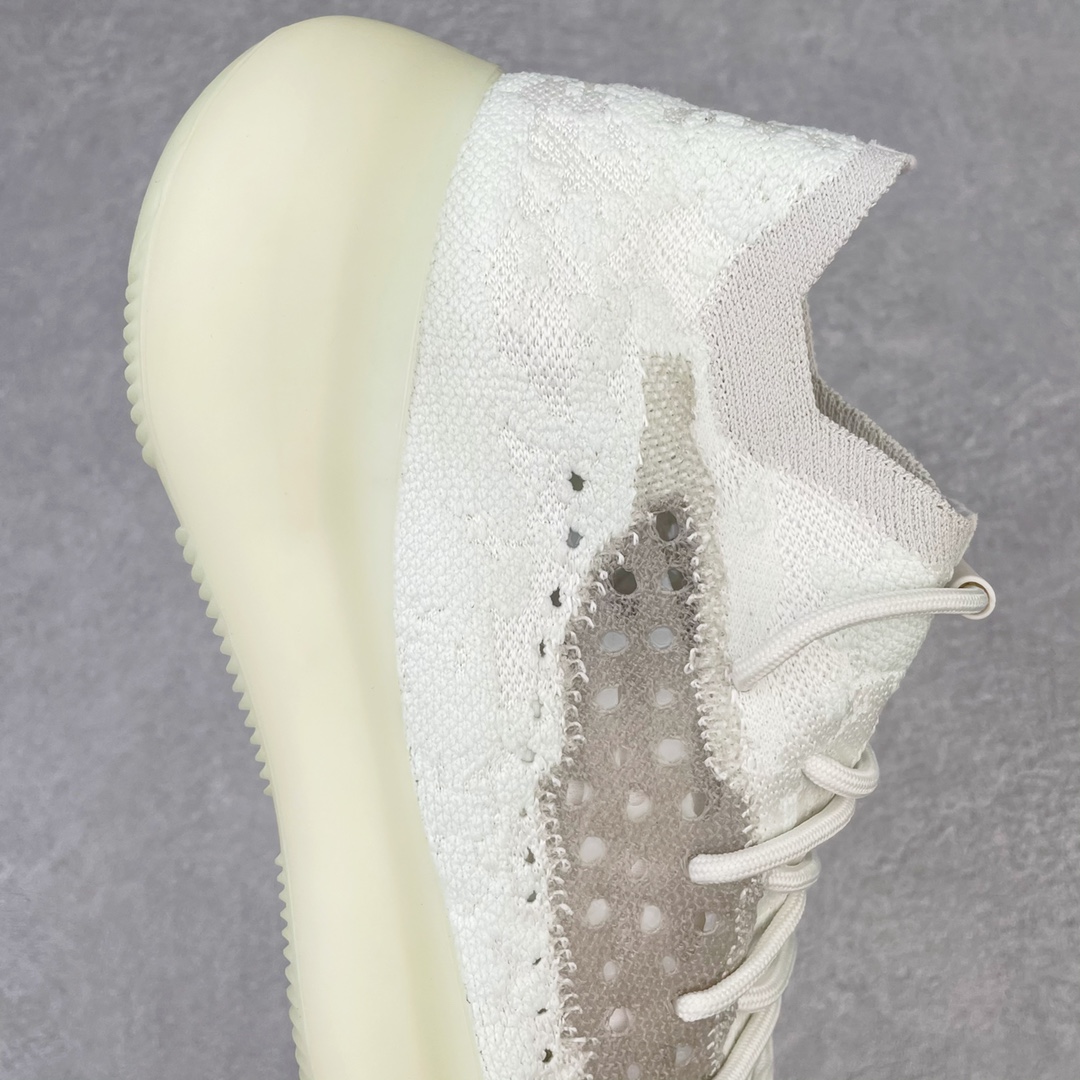  adidas originals Yeezy Boost 380   低筒 休闲鞋 运动鞋 男鞋 女鞋   波鞋 月光白 GZ8668