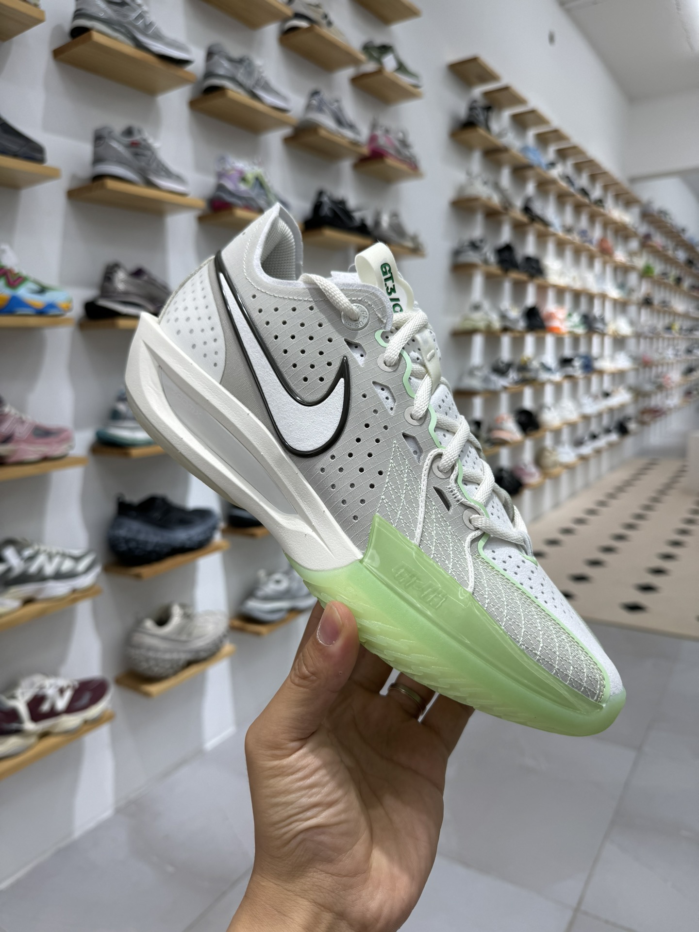 超临界版本 ZOOM GT Cut 3  中筒  篮球鞋 球鞋 实战鞋 全掌气垫 后卫精英 TPU抗扭 男鞋 波鞋  灰绿 DV2918-003