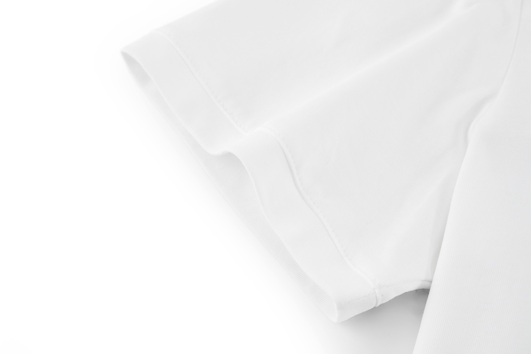 FENDI 芬迪 纯色logo刺绣胸标 T恤 短袖 上衣 夏款 白色 FY0894A9RLF0QA1