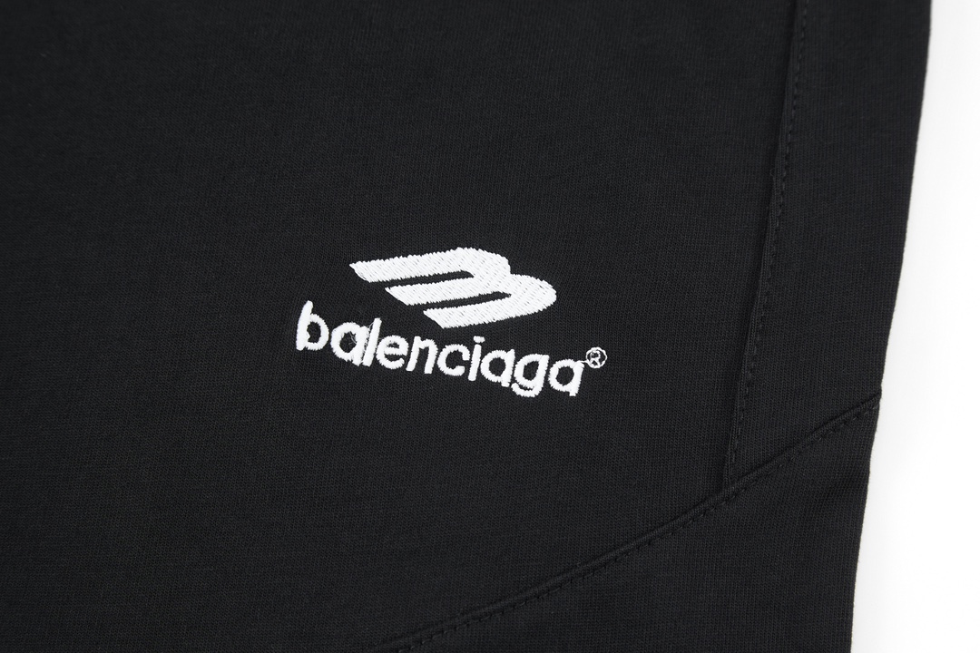 Balenciaga 巴黎世家 曼联刺绣图标 短裤 黑色 五分裤 休闲裤 运动裤 夏季 黑色 777709TPVW46643