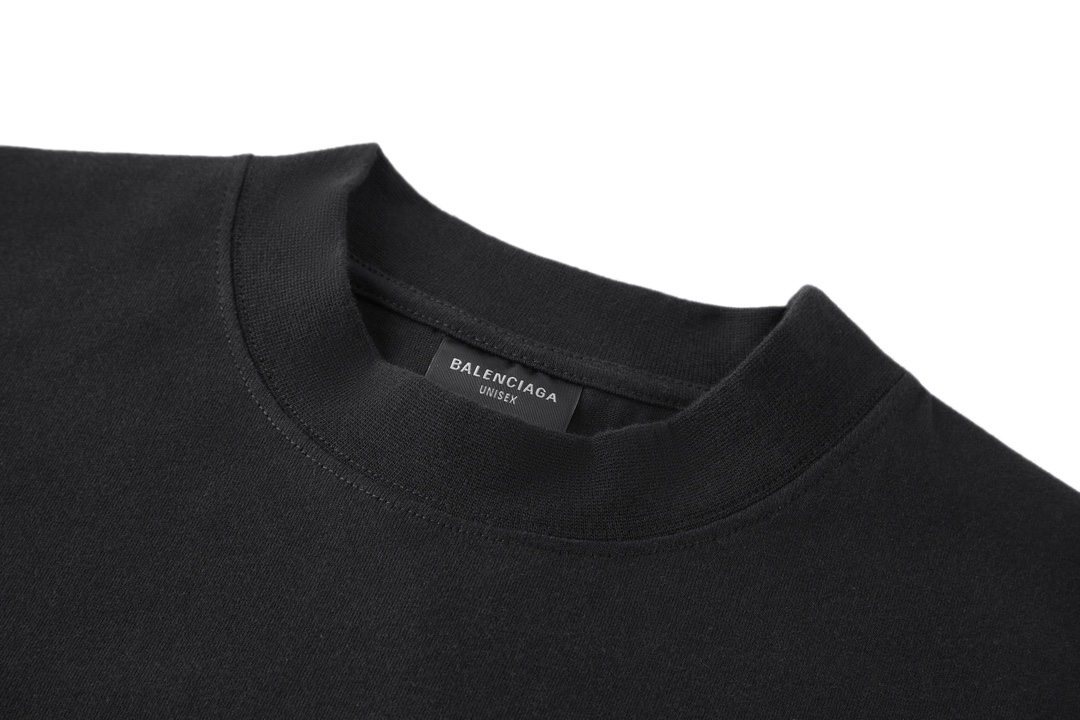 Balenciaga 巴黎世家 爱心WiFi字母logo印花短袖 T 恤 圆领 夏季 黑色 764235TQVK21576