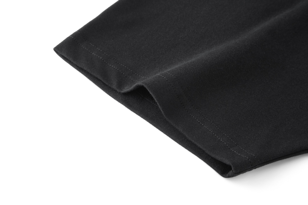 Balenciaga 巴黎世家 爱心WiFi字母logo印花短袖 T 恤 圆领 夏季 黑色 764235TQVK21576