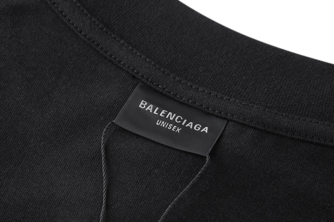 Balenciaga 巴黎世家 爱心WiFi字母logo印花短袖 T 恤 圆领 夏季 黑色 764235TQVK21576