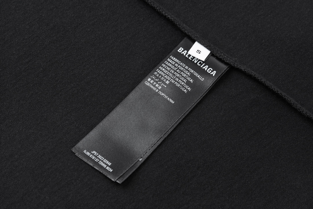 Balenciaga 巴黎世家 爱心WiFi字母logo印花短袖 T 恤 圆领 夏季 黑色 764235TQVK21576