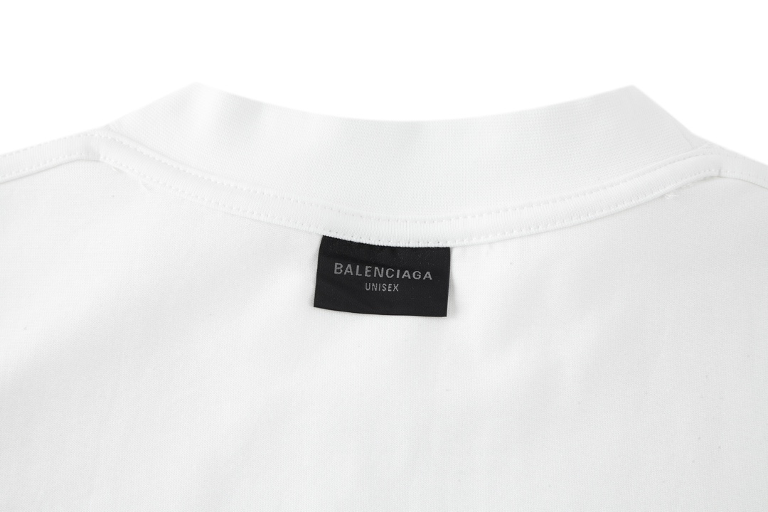 Balenciaga 巴黎世家 爱心WiFi字母logo印花短袖 T 恤 圆领 夏季 白色  764235TQVK23307