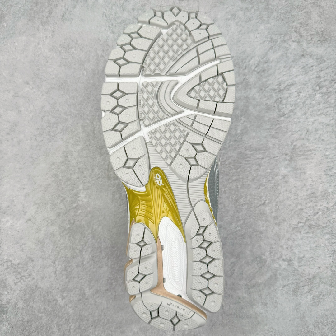  新版 KITH New Balance NB 1906R 低筒 复古跑鞋 耐磨透气 休闲鞋 运动鞋 男鞋 女鞋 白蓝 M1906RKC