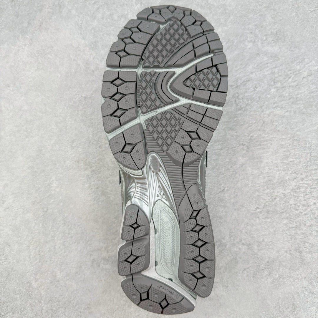  新版  New Balance NB 1906R Y2K 低筒 复古跑鞋 耐磨透气 休闲鞋 运动鞋 男鞋 女鞋 银灰 M1906REH