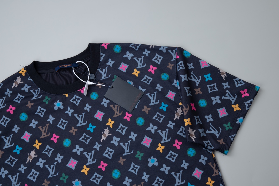  LOUIS VUITTON TYLER 小狗满印LOGO  路易威登 LV  短袖 圆领 T 恤 上衣 夏款  蓝色