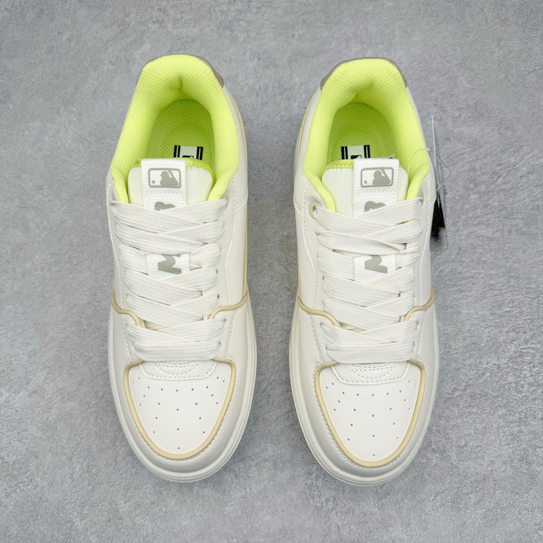  MLB 纽约洋基队  低筒 厚底 老爹鞋 防滑减震耐磨 板鞋 休闲鞋 男鞋 女鞋 波鞋 白黄  3ASXCA12N-50BGS