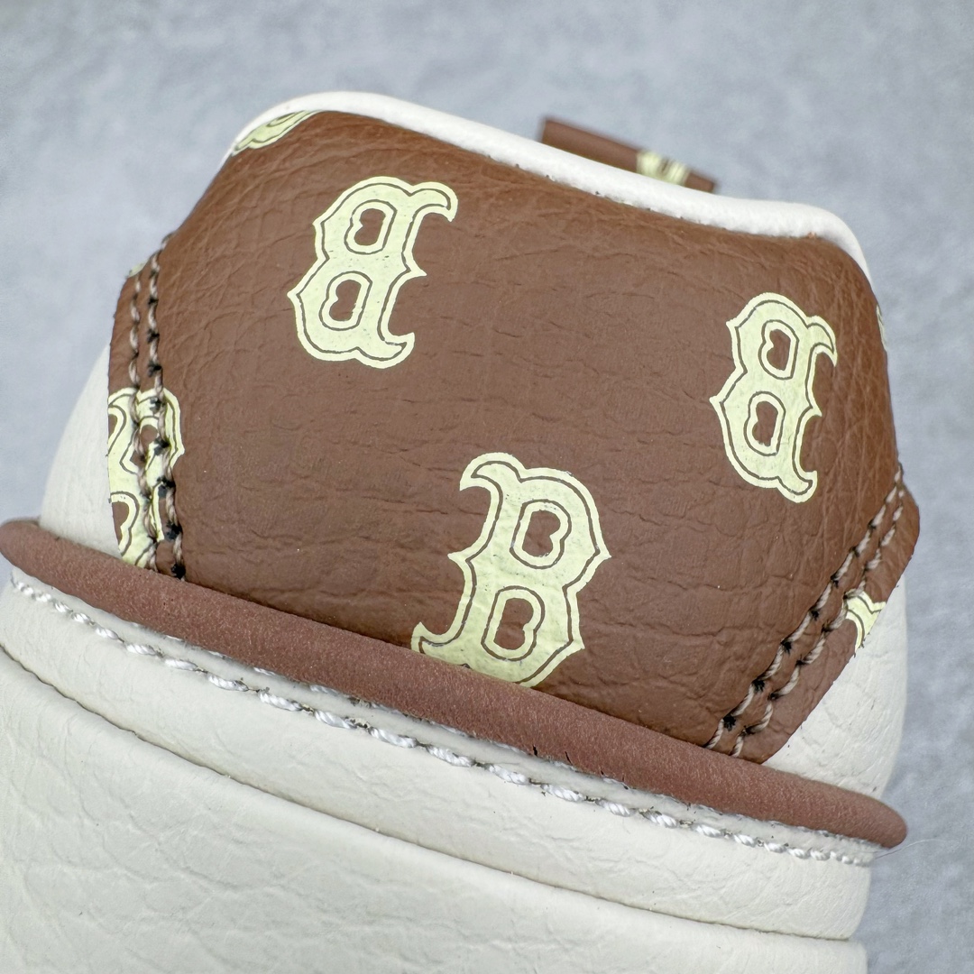  MLB 纽约洋基队  低筒 厚底 老爹鞋 防滑减震耐磨 板鞋 休闲鞋 男鞋 女鞋 波鞋 棕色 3ASXCLR3N-43BRS