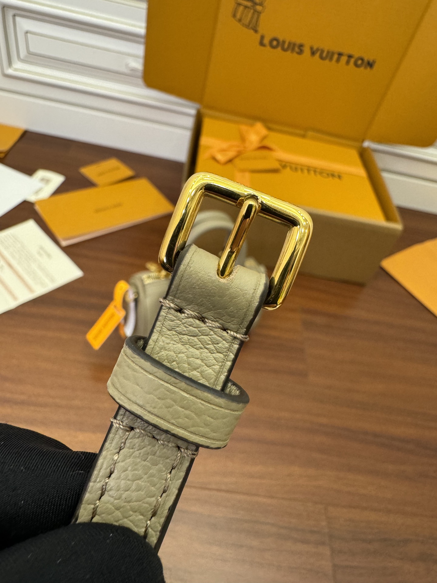  LOUIS VUITTON 路易威登 Speedy Nano可拆卸 可调节  压花图案 牛皮革 斜挎包 单肩包 手提包 超迷你 奶油色 M82890