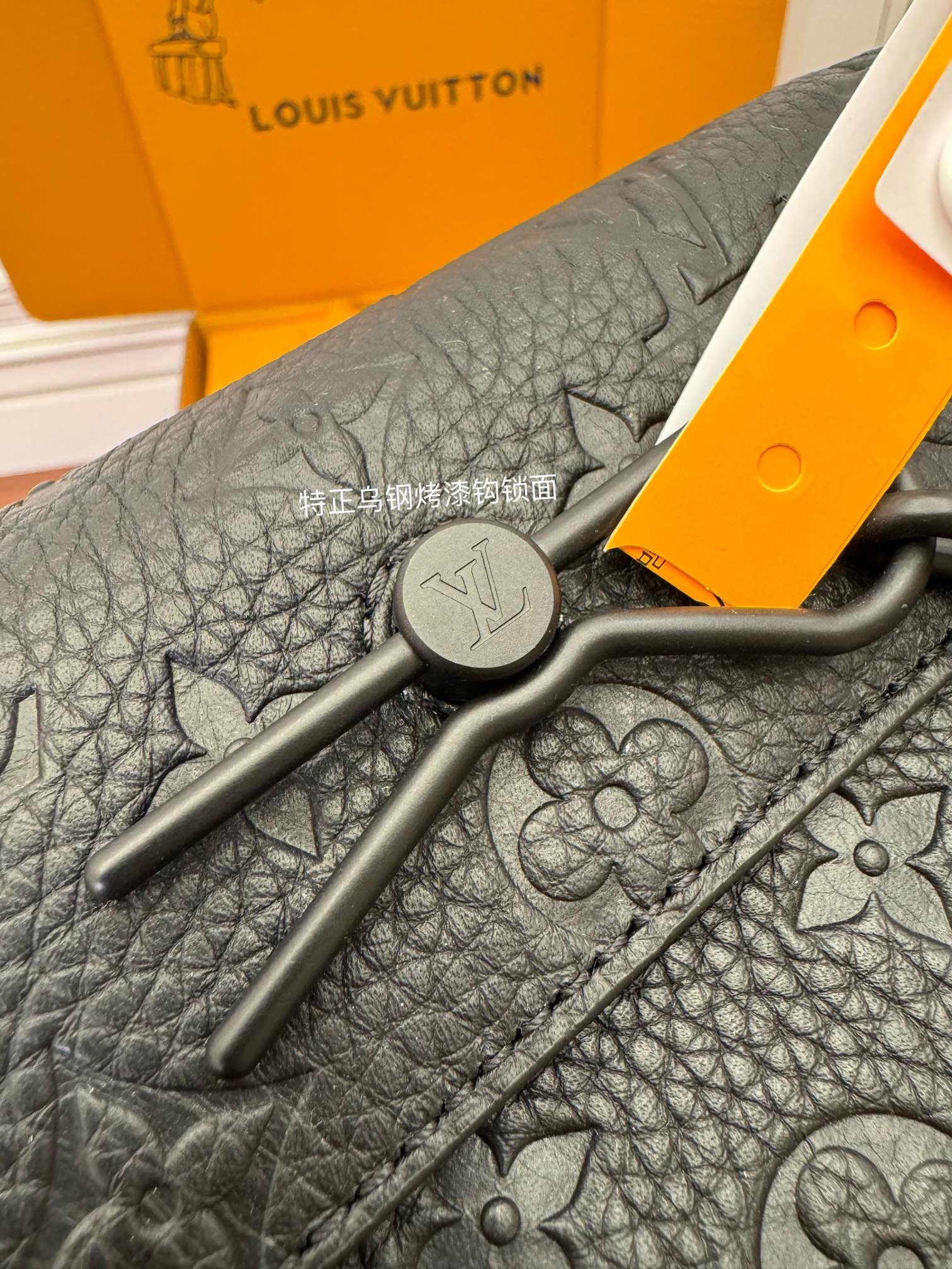 特级  LOUIS VUITTON 路易威登 Steamer老花 锁扣 压纹  牛皮革 斜挎包 单肩包 手提包 迷你 黑色 M81746