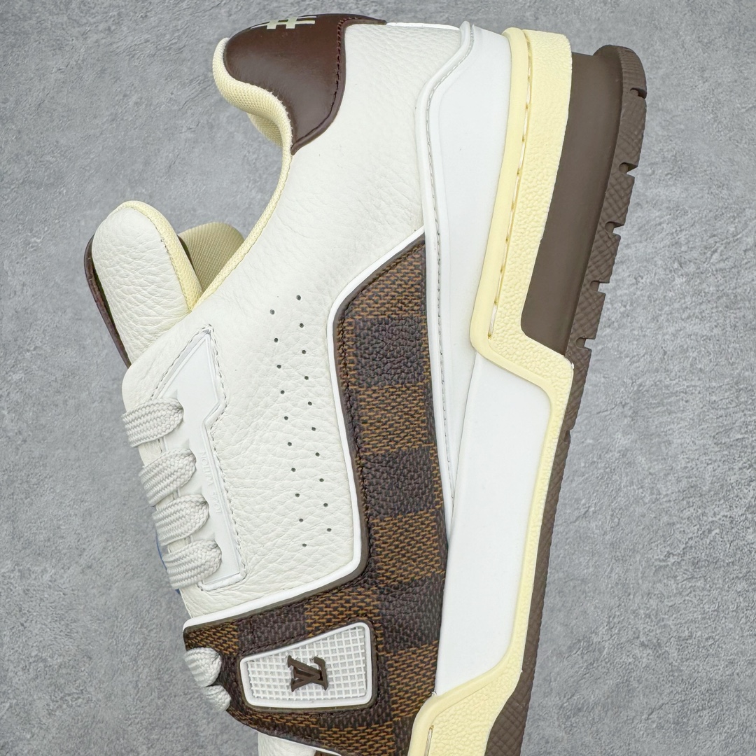  Louis Vuitton 路易威登 Trainer  LV 低筒 休闲鞋 板鞋 运动鞋 男鞋 女鞋 白棕黑 格子 1ACWUE