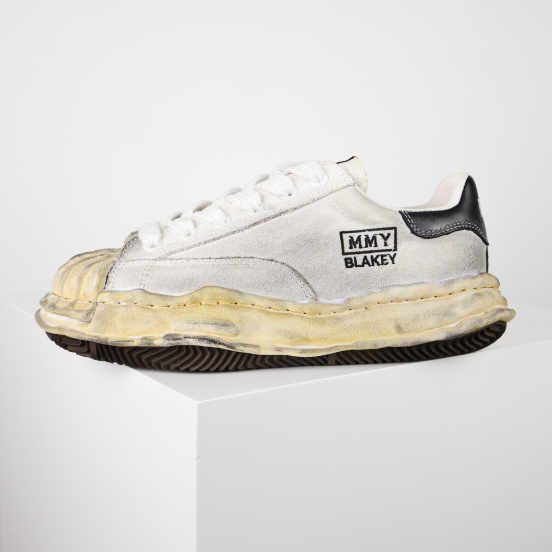 新版 MIHARA YASUHIRO 三原康裕 Wayne MMY  低筒 溶胶鞋 帆布鞋 板鞋 休闲鞋 增高鞋 男鞋 女鞋 做旧帆布 白色 A10FW712