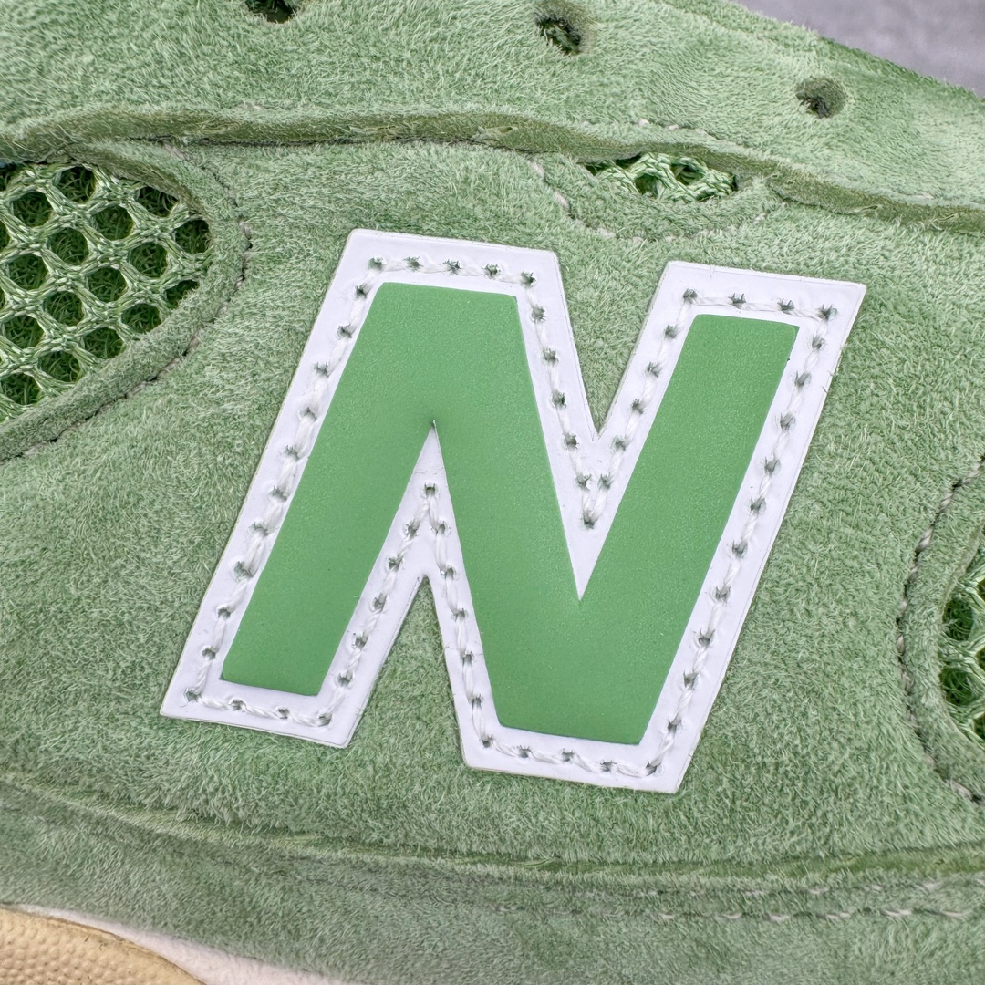 新版 New Balance NB993  低筒 潮流百搭 复古跑鞋 休闲鞋 运动鞋 男鞋  波鞋 绿色 U993GW