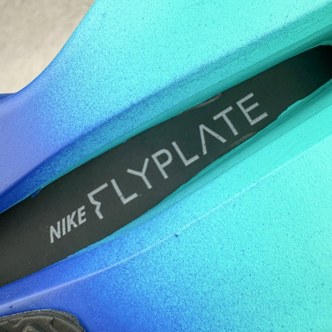  Air Zoom Alphafly NEXT% 3   低筒 减震防滑 马拉松 气垫运动鞋 跑步鞋 男鞋 女鞋 波鞋 白藍  ZD6206-100