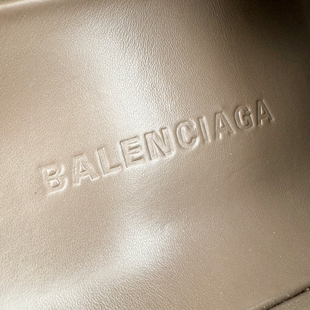 Balenciaga 巴黎世家 平底 簡約 包頭室內 室外 拖鞋 麂皮 男鞋 女鞋 棕色