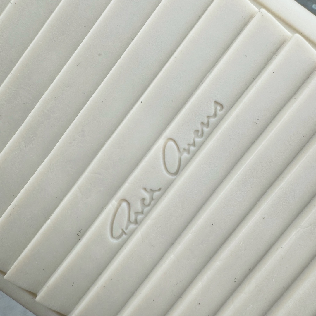  RICK OWENS RO  低筒 板鞋 休闲鞋 男鞋 女鞋 波鞋  皮質 米白色 RU01D3893LCOW2-1111