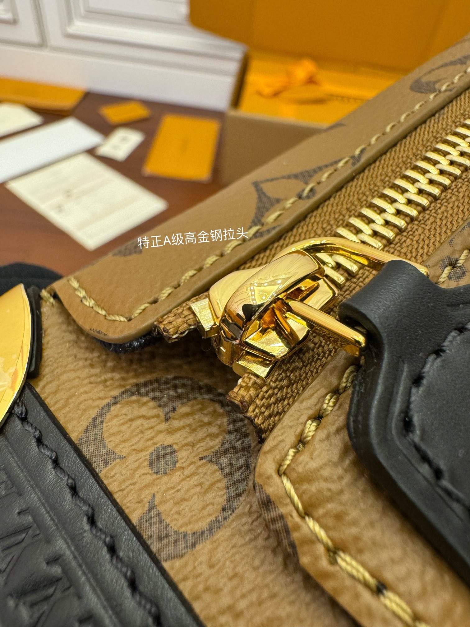 特级  LOUIS VUITTON 路易威登 Trunk 可拆卸肩带 可调节   翻盖  牛皮革 斜挎包 单肩包 双肩包 手提包 盒子包 黑色拼棕色 M47139
