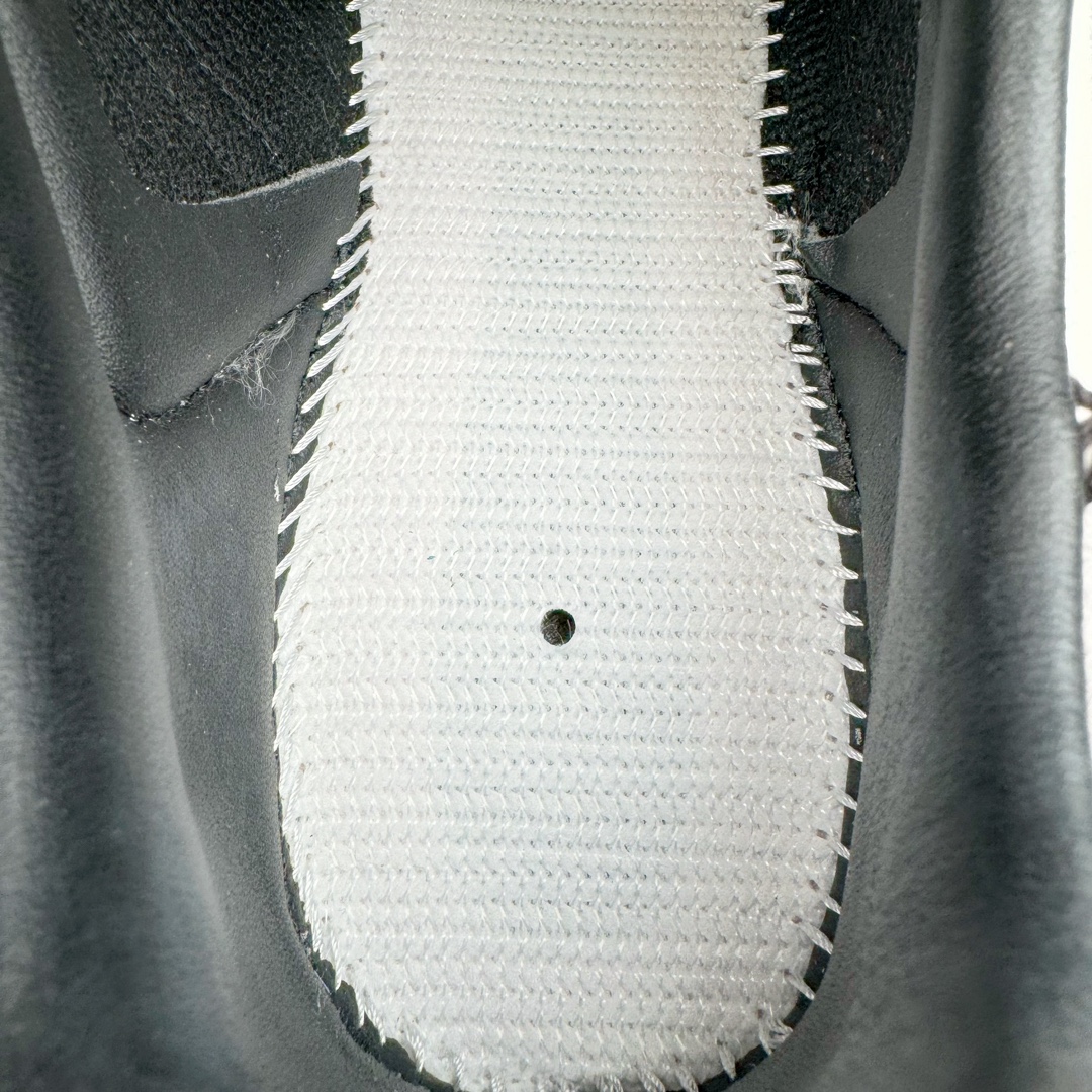   adidas originals Samba OG 桑巴 平底鞋 低筒 复古板鞋 休闲鞋 男鞋 女鞋 波鞋 万圣节白黑 JI3931