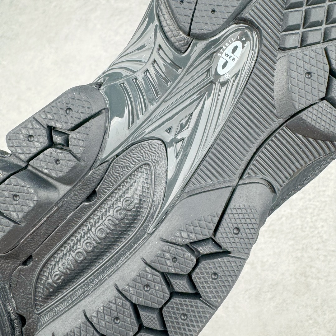  新版  New Balance NB 1906R 低筒 复古跑鞋 耐磨透气 休闲鞋 运动鞋 男鞋 女鞋 黑色 M1906RPB