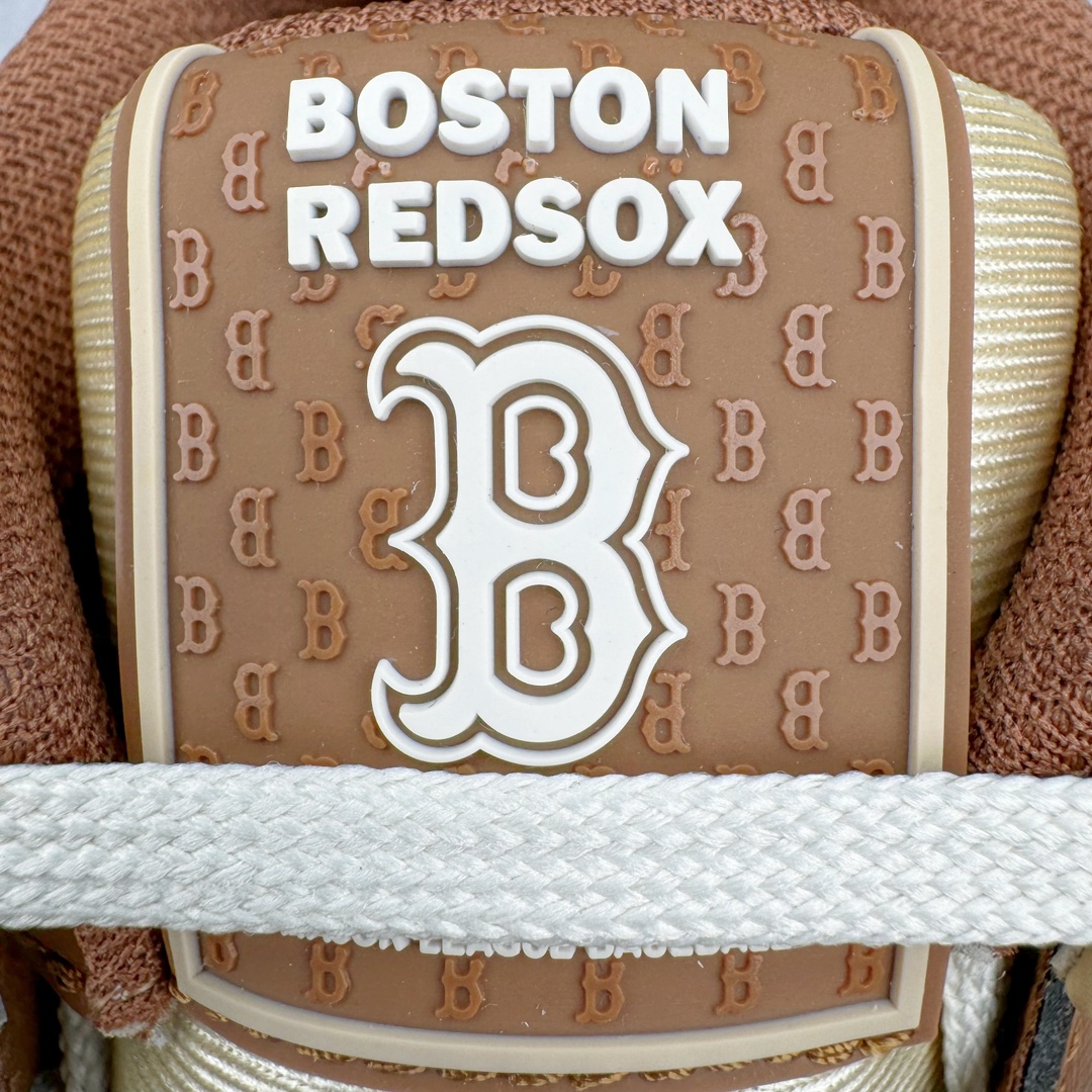  MLB Chunky Liner 纽约洋基队  低筒 厚底 老爹鞋 防滑减震耐磨 板鞋 休闲鞋 男鞋 女鞋 波鞋 深棕色 3ASXCLP3N-43BRD