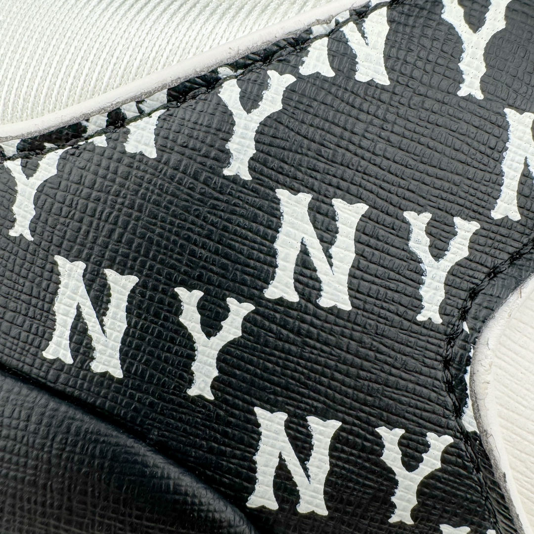  MLB Chunky Liner 纽约洋基队  低筒 厚底 老爹鞋 防滑减震耐磨 板鞋 休闲鞋 男鞋 女鞋 波鞋 米黑 3ASXLM13N-50BKS