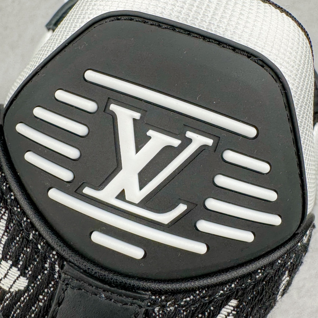  Louis Vuitton 路易威登 TTrainer Maxi 小胖丁  筒 休闲鞋 板鞋 运动鞋 男鞋 女鞋 黑白色  1ACXAQ