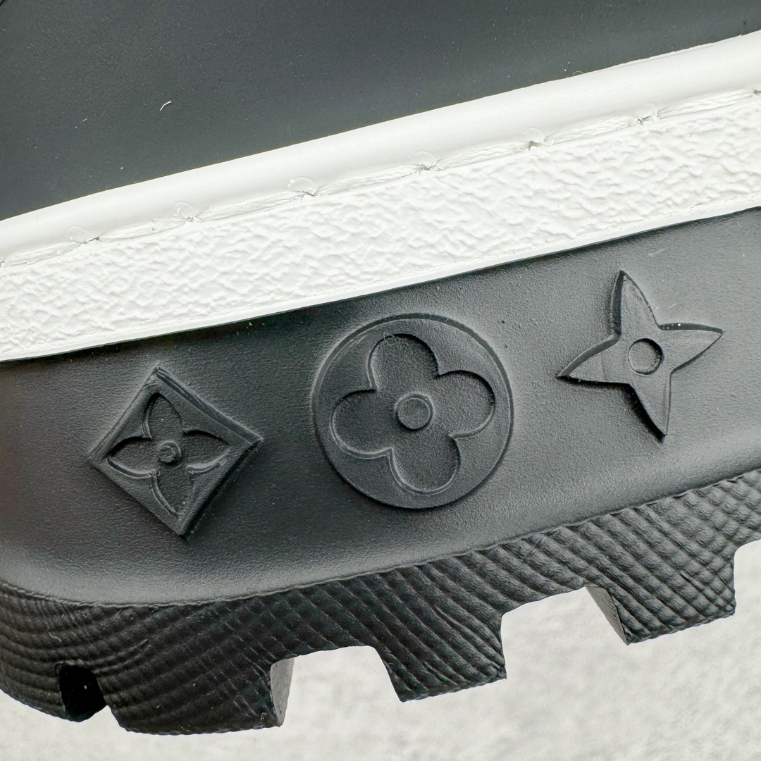  Louis Vuitton 路易威登 TTrainer Maxi 小胖丁  筒 休闲鞋 板鞋 运动鞋 男鞋 女鞋 黑白色  1ACXAQ