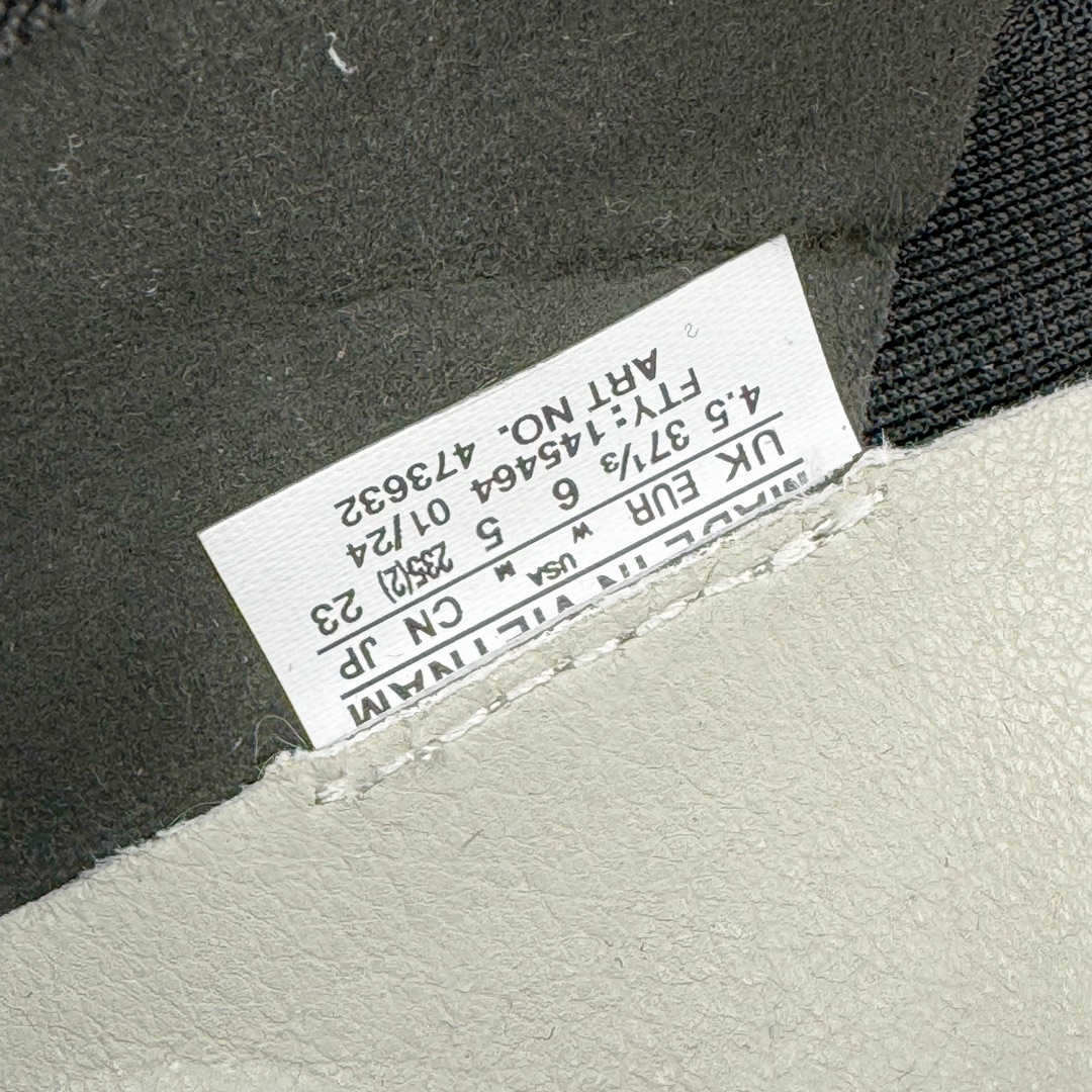 RX MARIE SALOMON  萨洛蒙  低筒 魔术贴 减震防滑 户外休闲鞋 涉水 一脚蹬   女款 黑色 L47363200