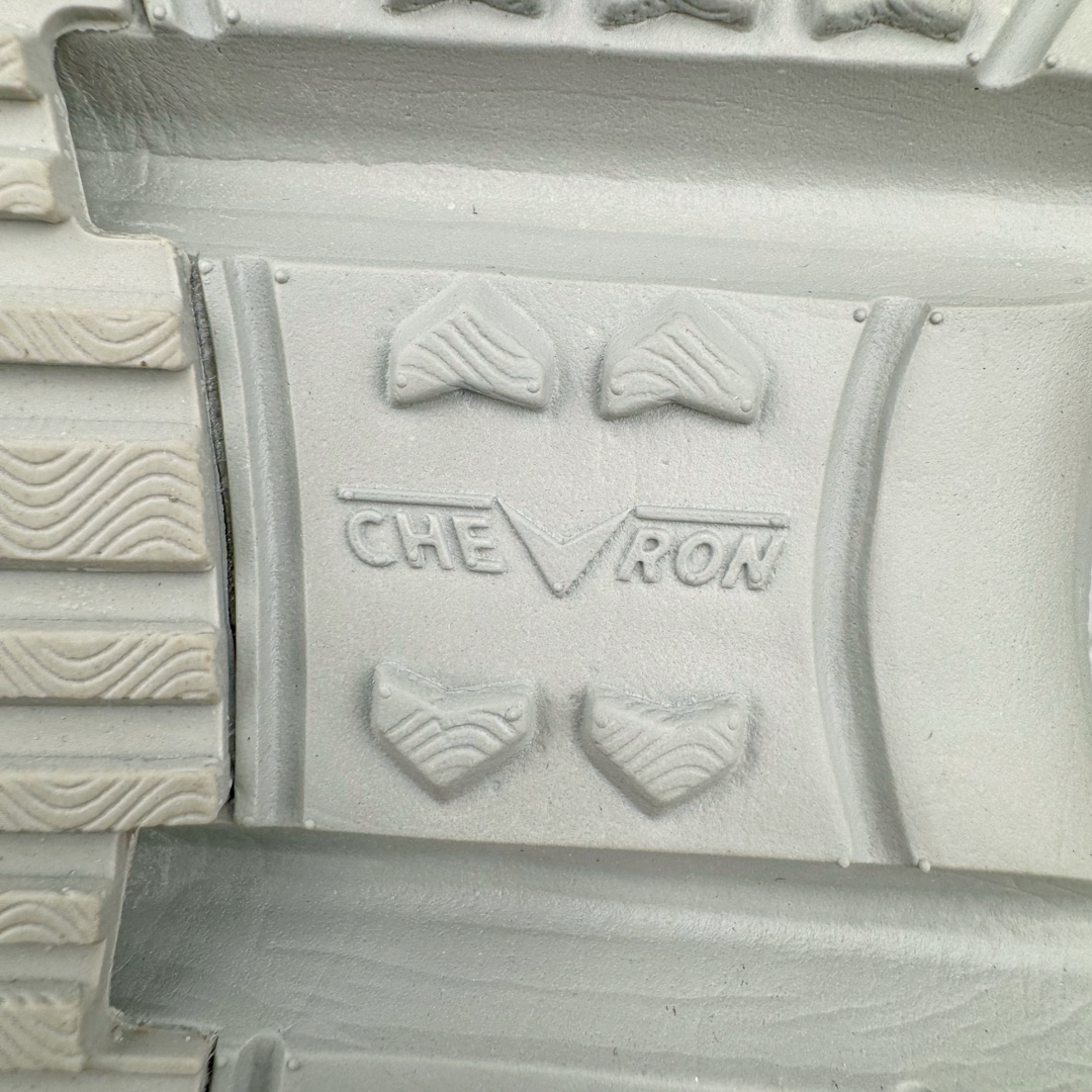  RX MARIE SALOMON  萨洛蒙  低筒 魔术贴 减震防滑 户外休闲鞋 涉水 一脚蹬   女款 灰色 L47433900