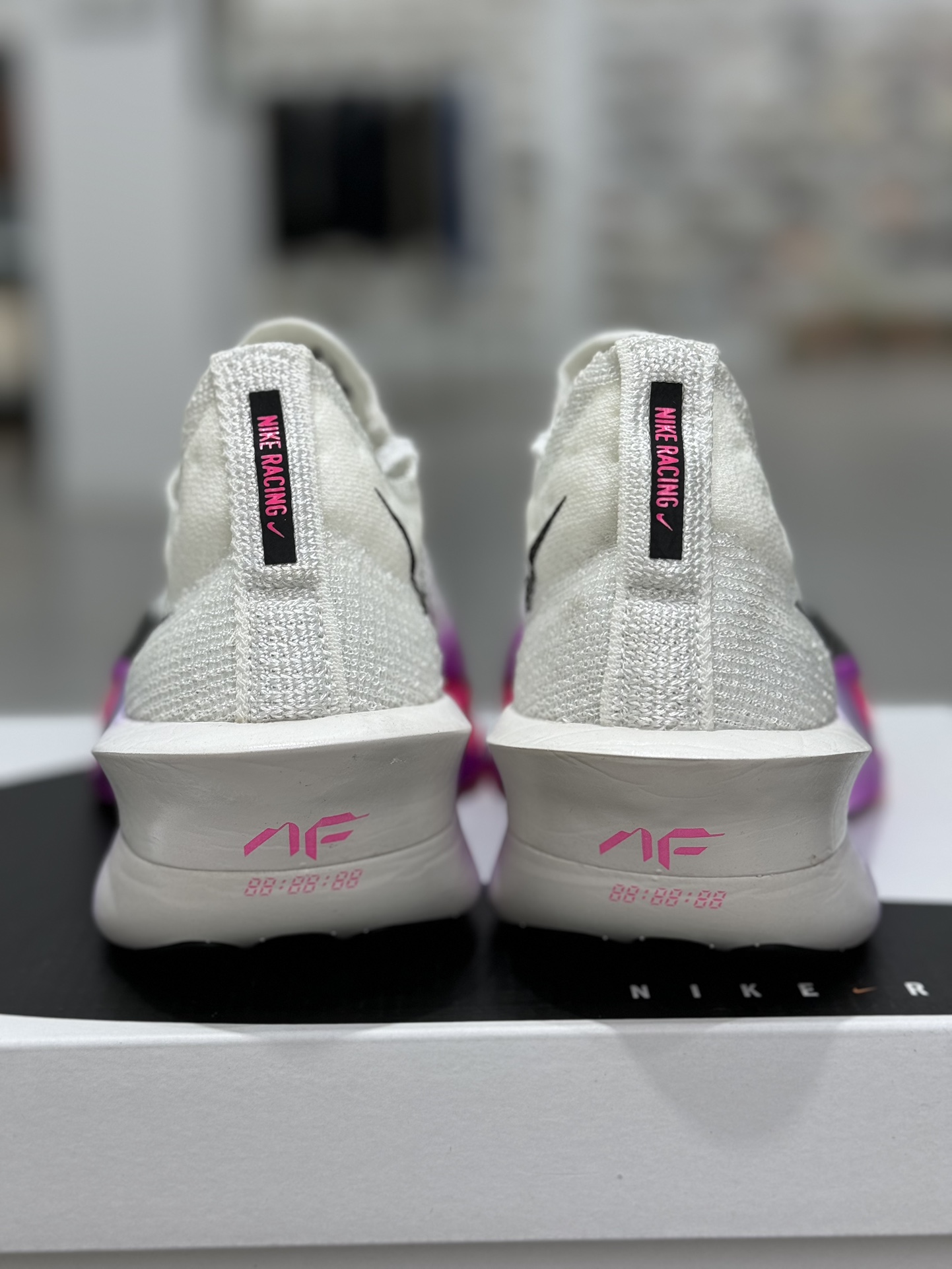  Air Zoom Alphafly NEXT% 3  Blueprint 低筒 减震防滑 马拉松 气垫运动鞋 跑步鞋 男鞋 女鞋 波鞋 玫红渐变 FD8311-100 