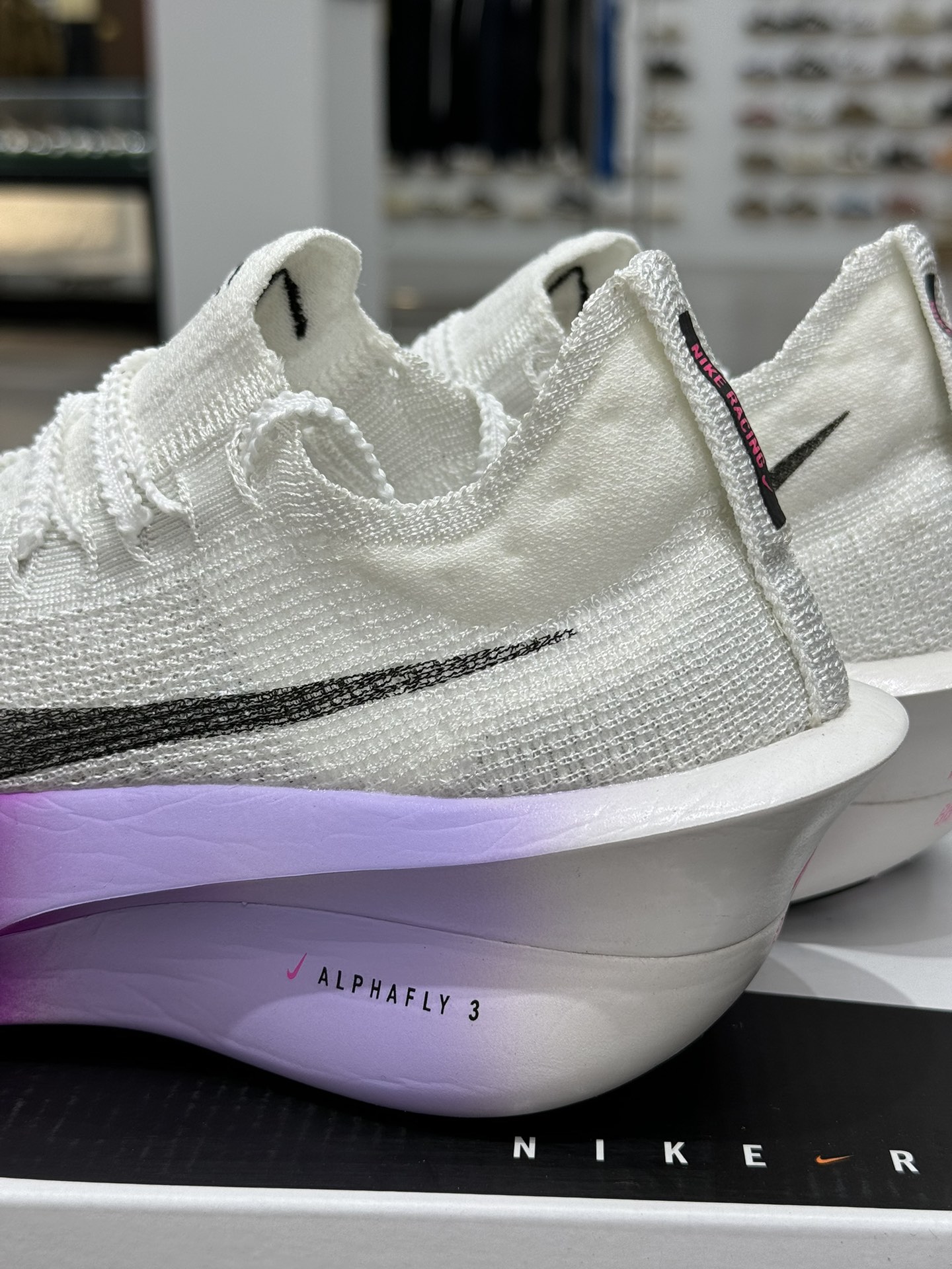  Air Zoom Alphafly NEXT% 3  Blueprint 低筒 减震防滑 马拉松 气垫运动鞋 跑步鞋 男鞋 女鞋 波鞋 玫红渐变 FD8311-100 