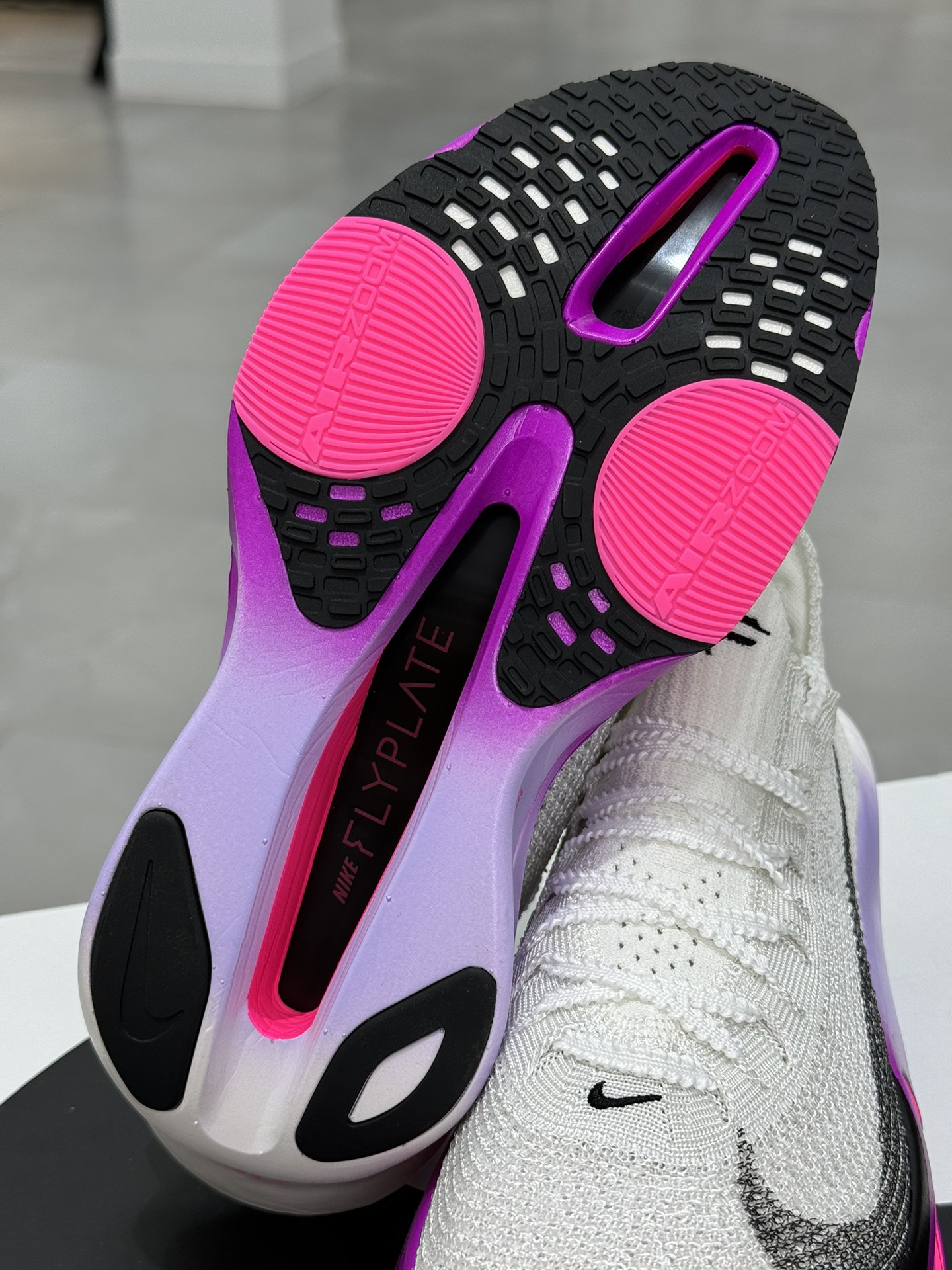  Air Zoom Alphafly NEXT% 3  Blueprint 低筒 减震防滑 马拉松 气垫运动鞋 跑步鞋 男鞋 女鞋 波鞋 玫红渐变 FD8311-100 