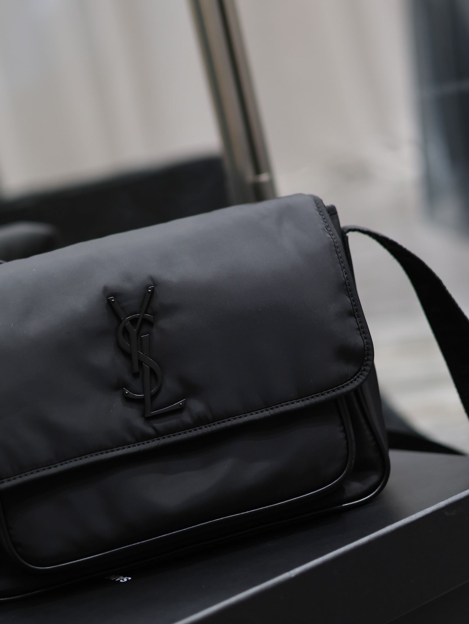 （三个size）SAINT LAURENT 圣罗兰 YSL Niki  织物通勤 流浪包斜挎包 单肩包 小号/中号/大号 黑色尼龙 776611-FACKH-1000 757146-FACKH-1000 
