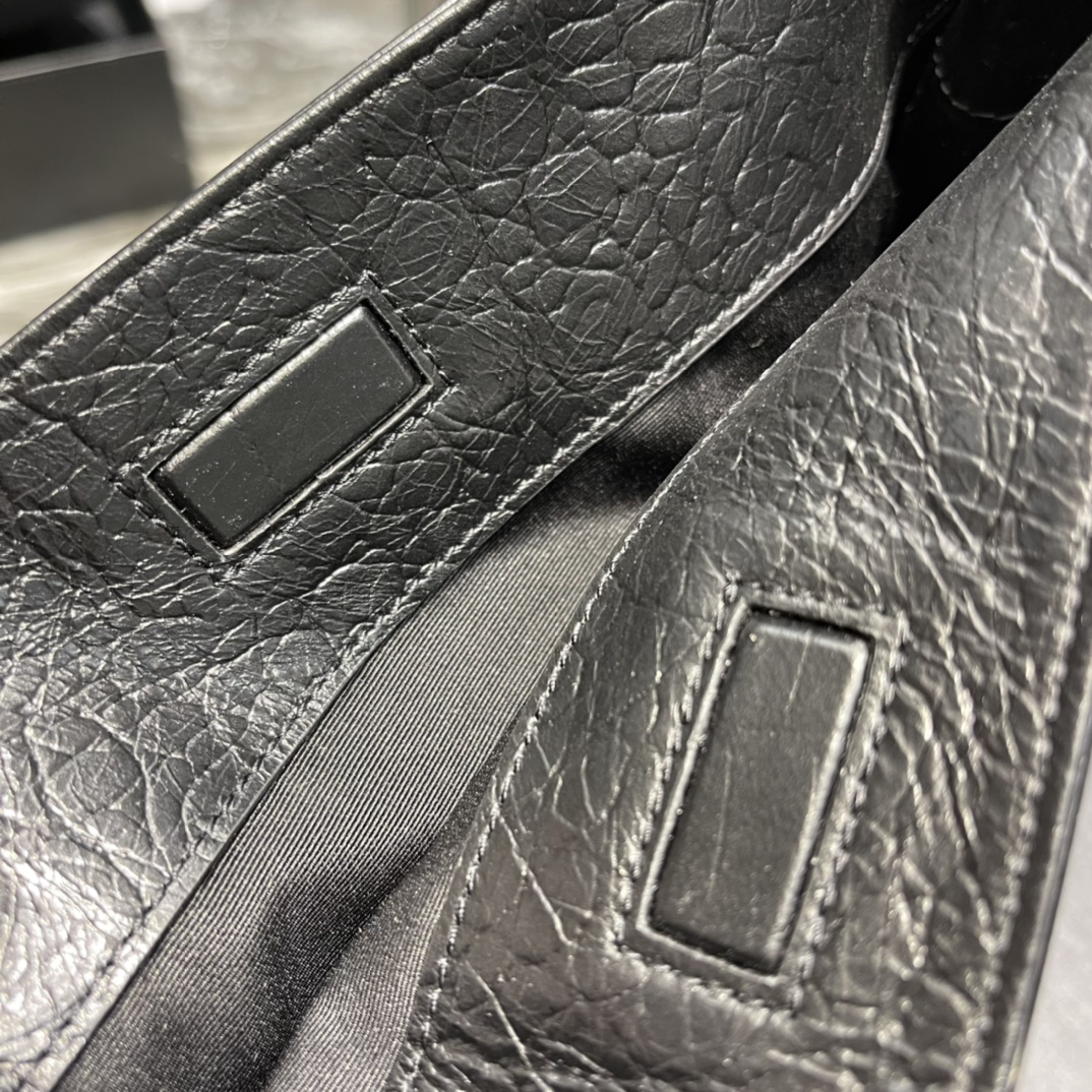  SAINT LAURENT 圣罗兰 YSL Niki  织物通勤 流浪包斜挎包 单肩包 小号/中号/大号 黑色尼龙 776611-FACKH-1000 757146-FACKH-1000 
