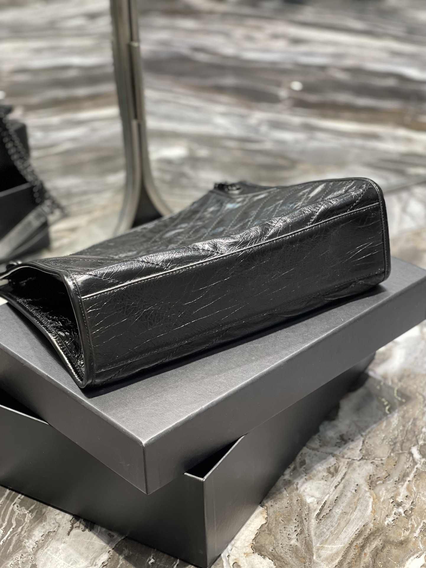  SAINT LAURENT 圣罗兰 YSL Niki  织物通勤 流浪包斜挎包 单肩包 小号/中号/大号 黑色尼龙 776611-FACKH-1000 757146-FACKH-1000 