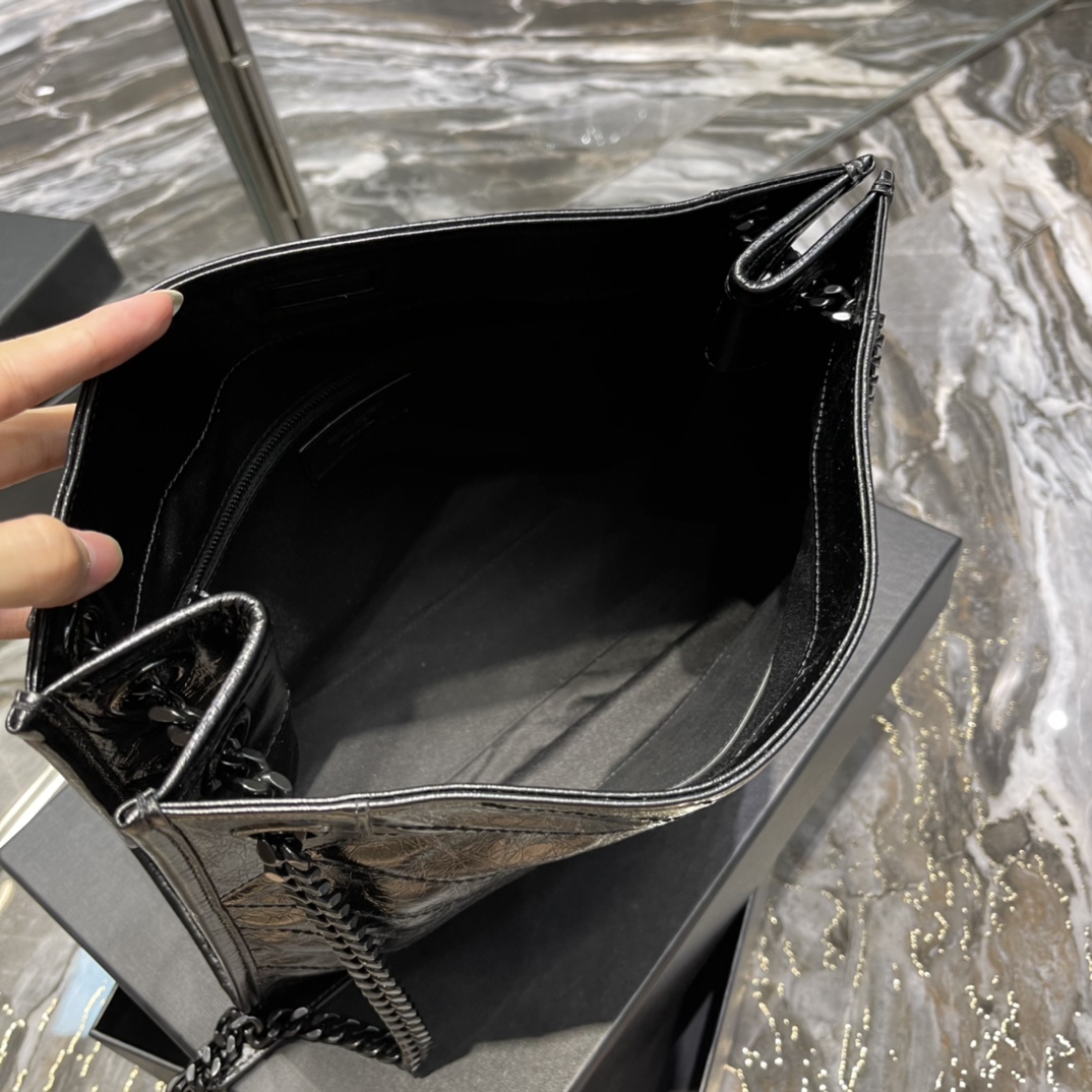  SAINT LAURENT 圣罗兰 YSL Niki  织物通勤 流浪包斜挎包 单肩包 小号/中号/大号 黑色尼龙 776611-FACKH-1000 757146-FACKH-1000 