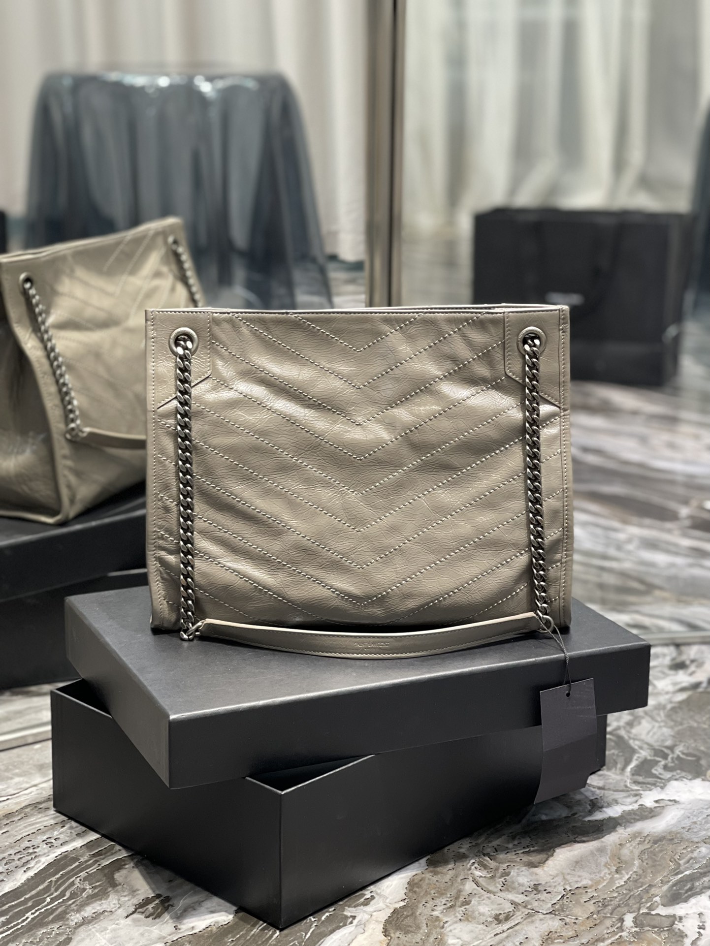 （七色）SAINT LAURENT 圣罗兰 YSL Niki 托特包TOTE 斜挎包 单肩包  购物袋 591226/589951/577999/577998/