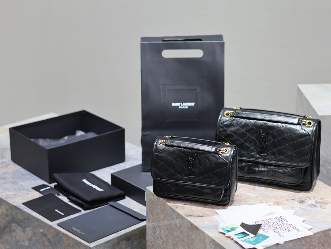 （黑标/金链） SAINT LAURENT 圣罗兰 YSL Niki Baby 复古褶皱 牛皮 流浪包斜挎包 单肩包 中号/小号 女款 黑色 633158/633160