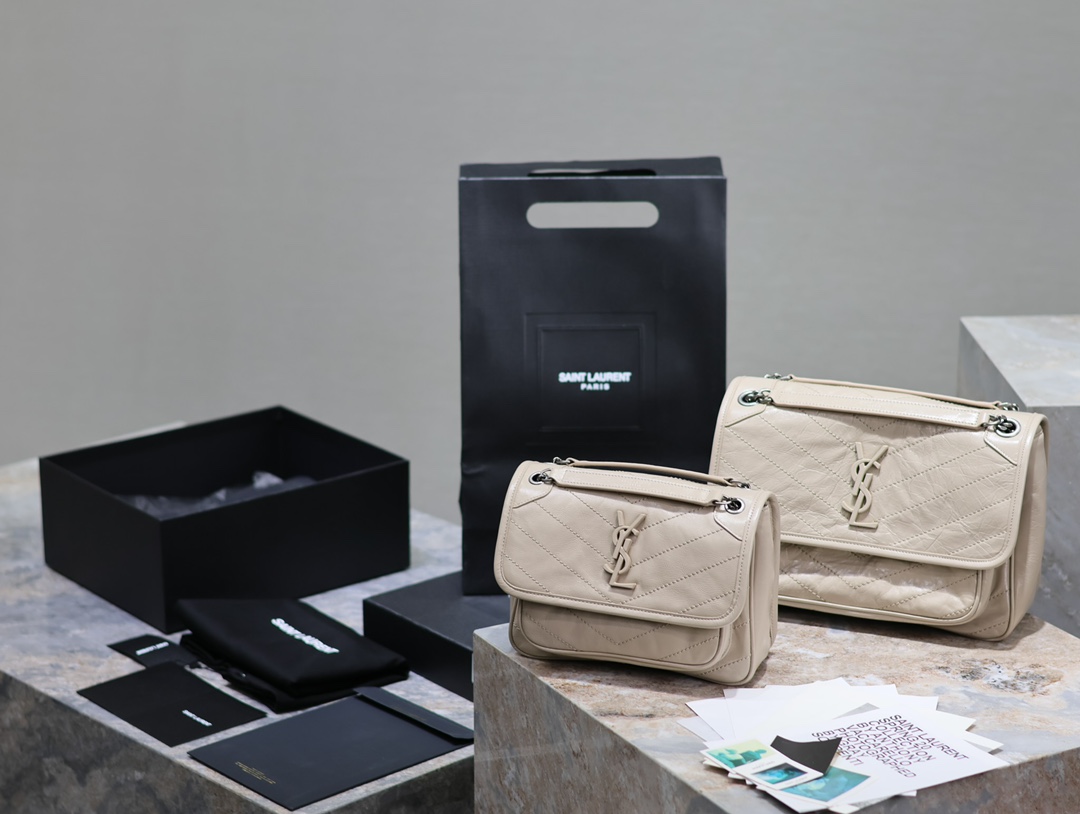  SAINT LAURENT 圣罗兰 YSL Niki Baby 复古褶皱 牛皮 流浪包斜挎包 单肩包 中号/小号 女款 奶茶