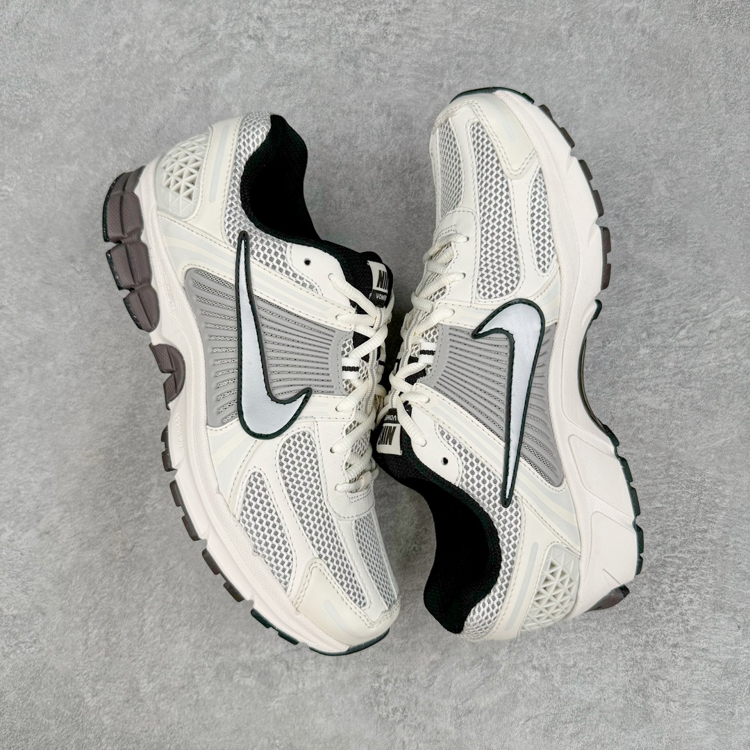  新版  Nike Air Zoom Vomero 5  前后气垫 低筒 防滑舒适 跑步鞋 运动鞋 男鞋 女鞋 波鞋 米银  FJ2028-001