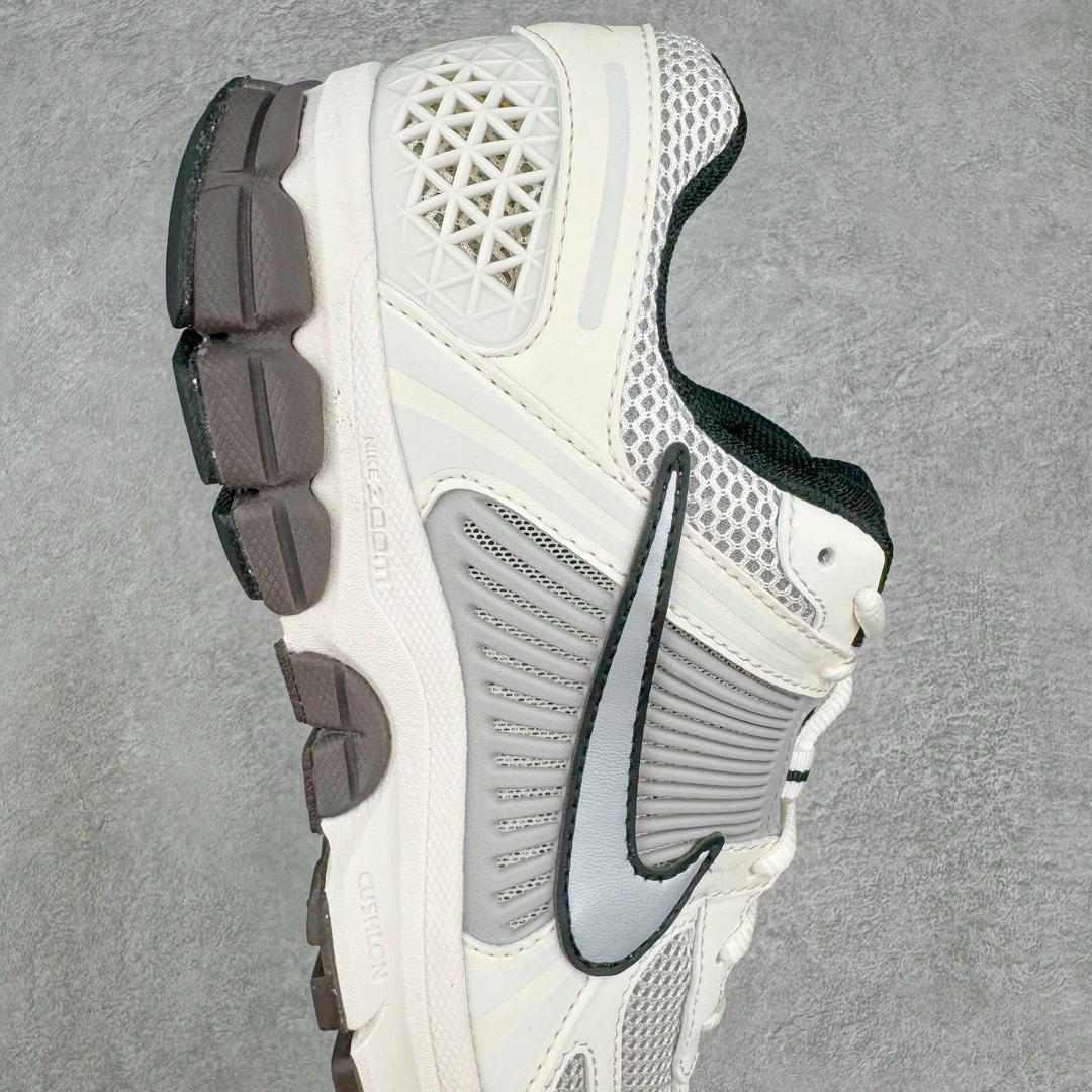  新版  Nike Air Zoom Vomero 5  前后气垫 低筒 防滑舒适 跑步鞋 运动鞋 男鞋 女鞋 波鞋 米银  FJ2028-001