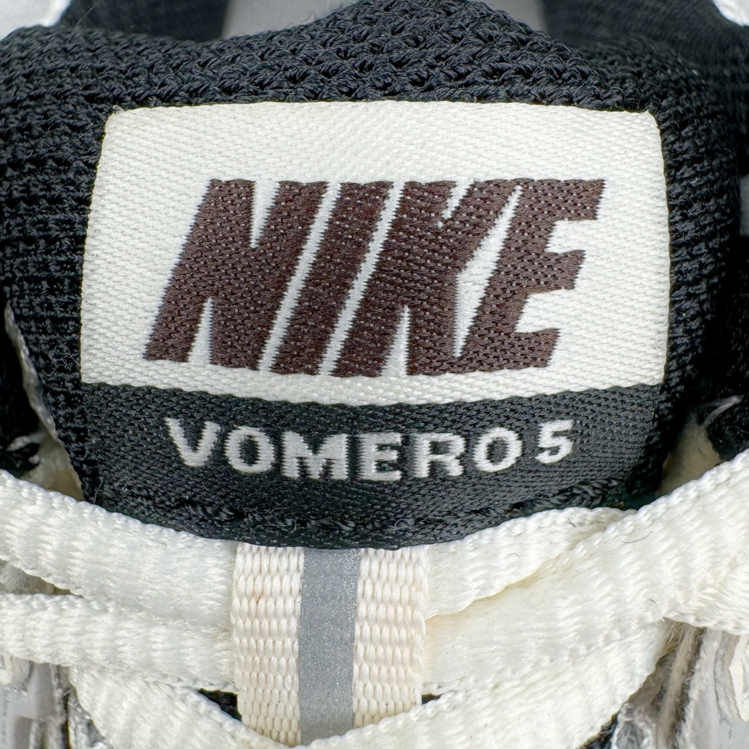  新版  Nike Air Zoom Vomero 5  前后气垫 低筒 防滑舒适 跑步鞋 运动鞋 男鞋 女鞋 波鞋 米银  FJ2028-001