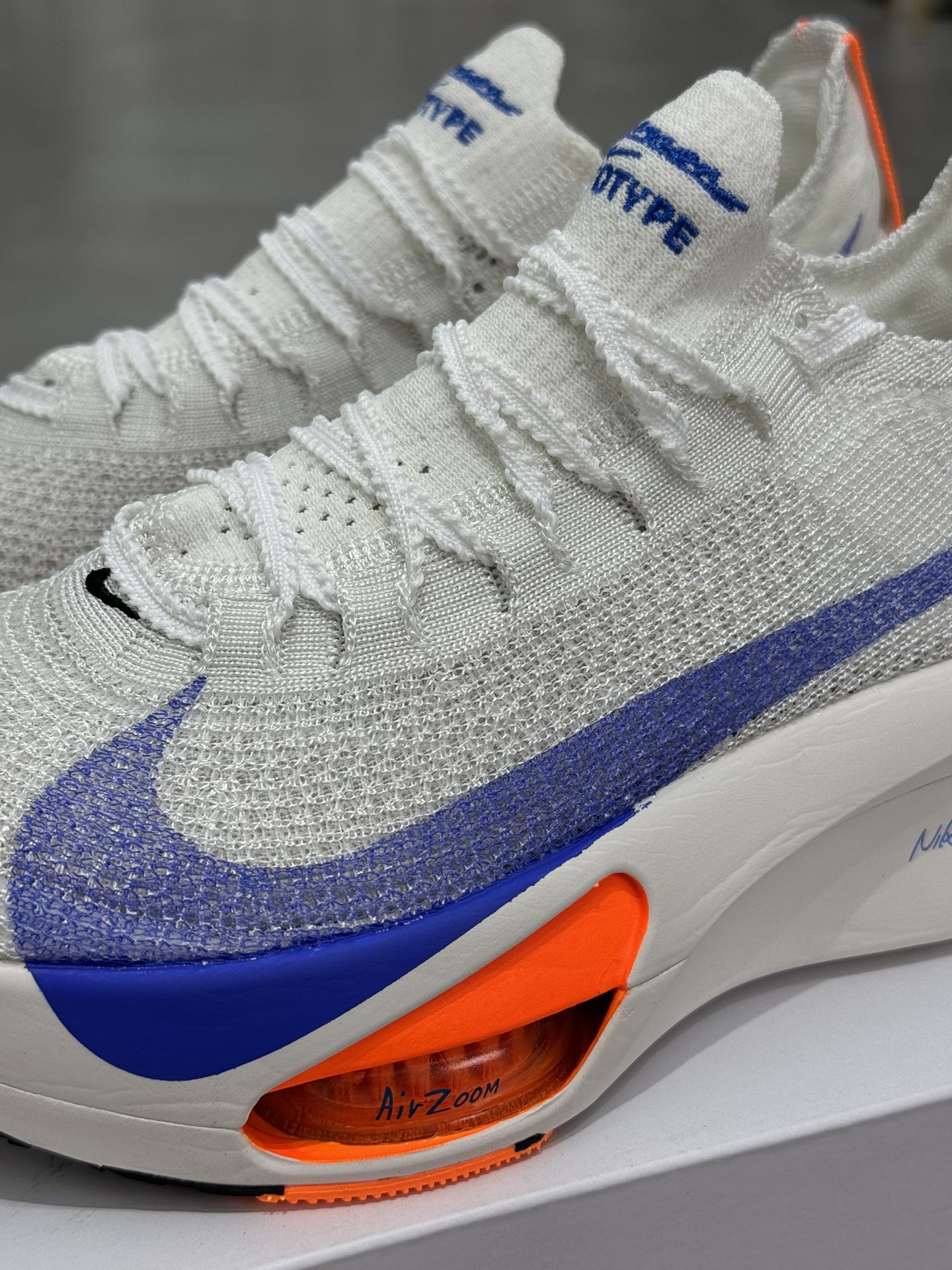  Air Zoom Alphafly NEXT% 3  低筒 减震防滑 马拉松 气垫运动鞋 跑步鞋 男鞋 女鞋 波鞋 白蓝 HF7356-900