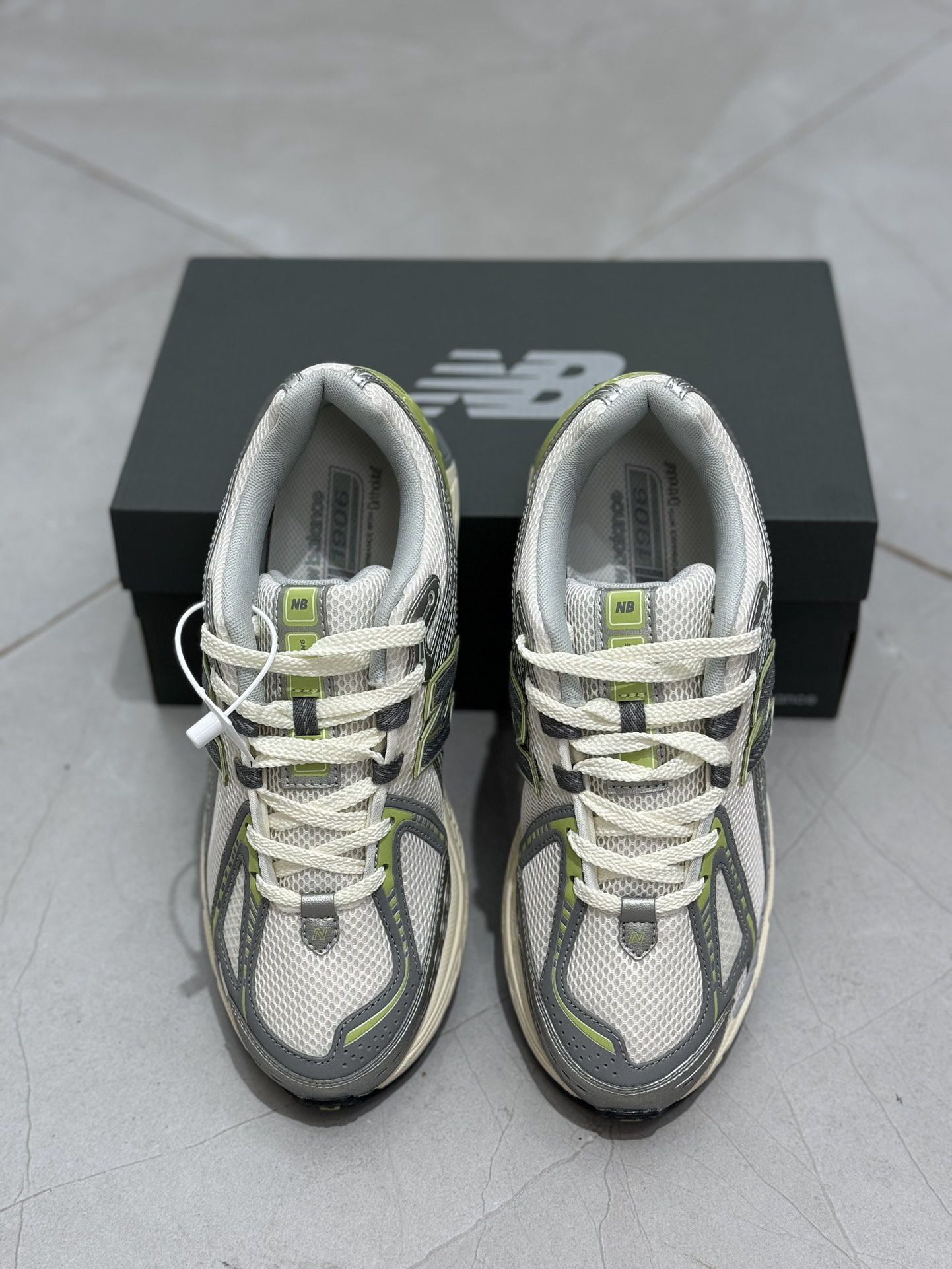  新版  New Balance NB 1906R Silver Metalic Green 低筒 复古跑鞋 耐磨透气 休闲鞋 运动鞋 男鞋 女鞋 C米色1906REM