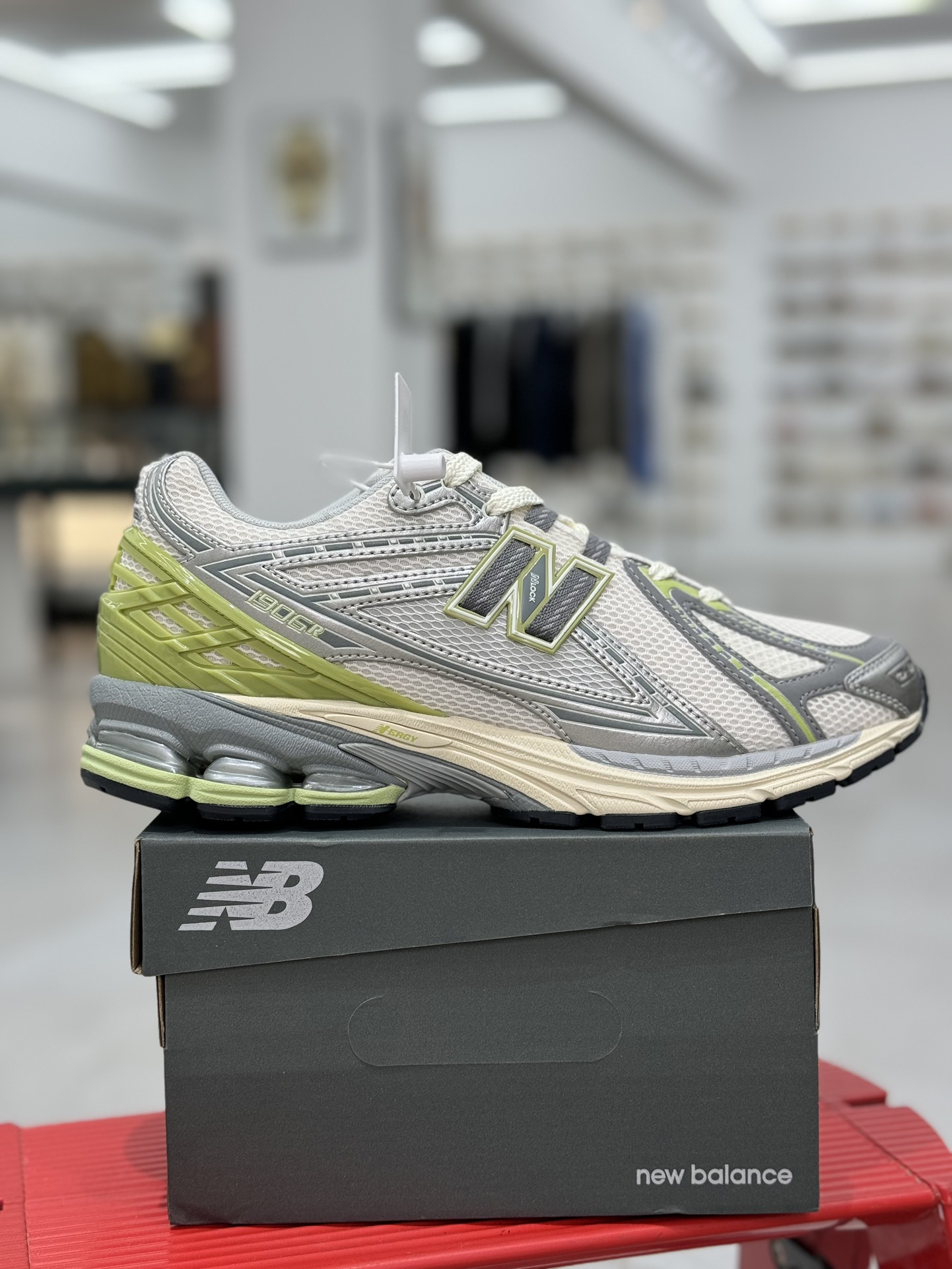  新版  New Balance NB 1906R Silver Metalic Green 低筒 复古跑鞋 耐磨透气 休闲鞋 运动鞋 男鞋 女鞋 C米色1906REM