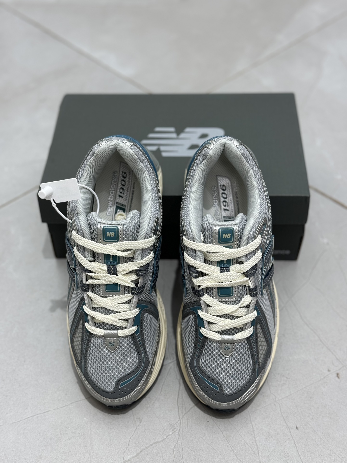  新版  New Balance NB 1906R Silver SILVER METALLIC 低筒 复古跑鞋 耐磨透气 休闲鞋 运动鞋 男鞋 女鞋 C银灰蓝1906REO