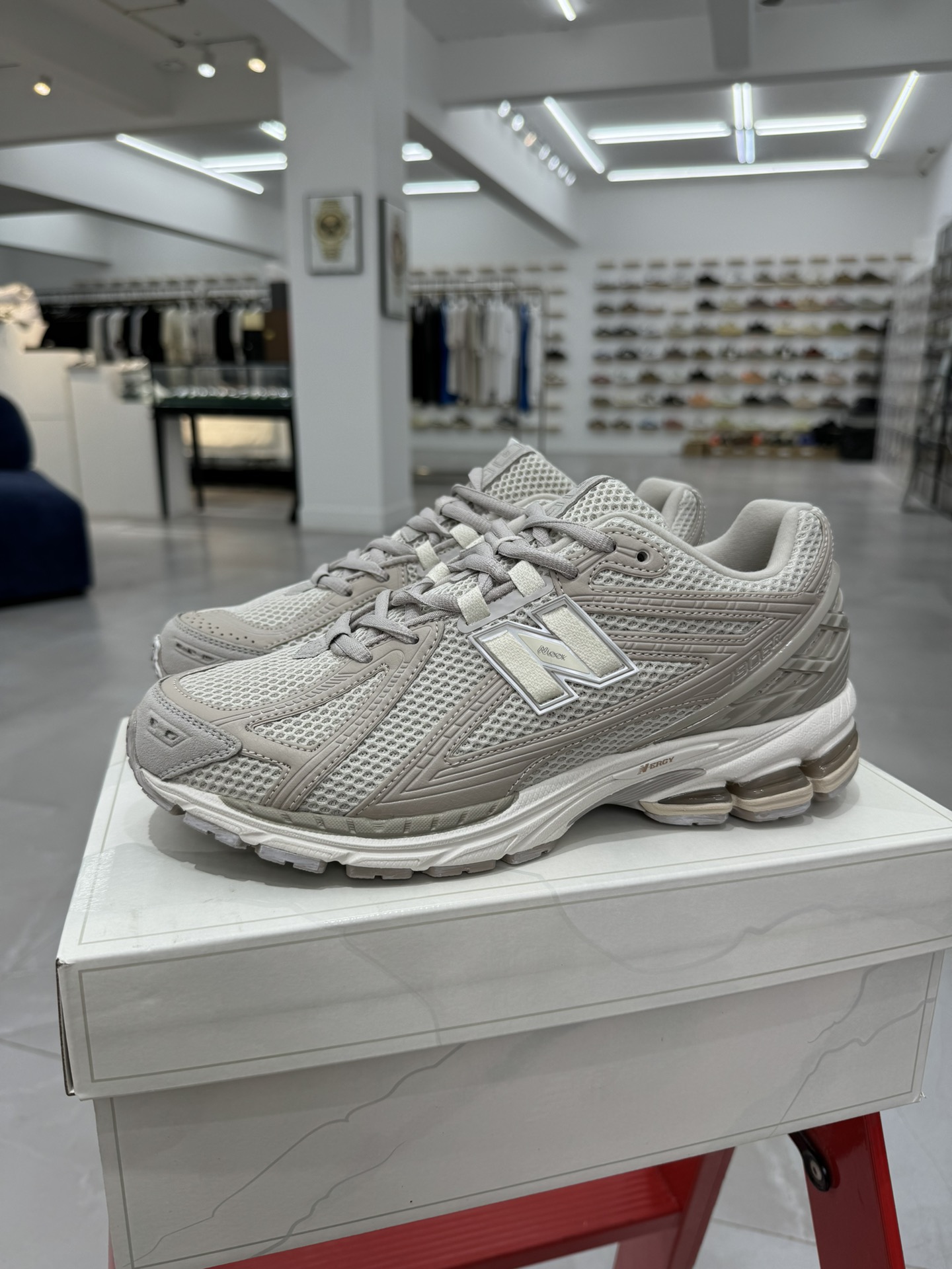  新版 New Balance NB 1906 R 低筒 复古跑鞋 耐磨透气 休闲鞋 运动鞋 男鞋 女鞋  C灰白 M1906RGR